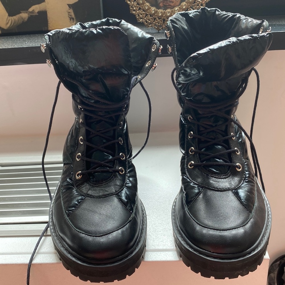 schutz boots
